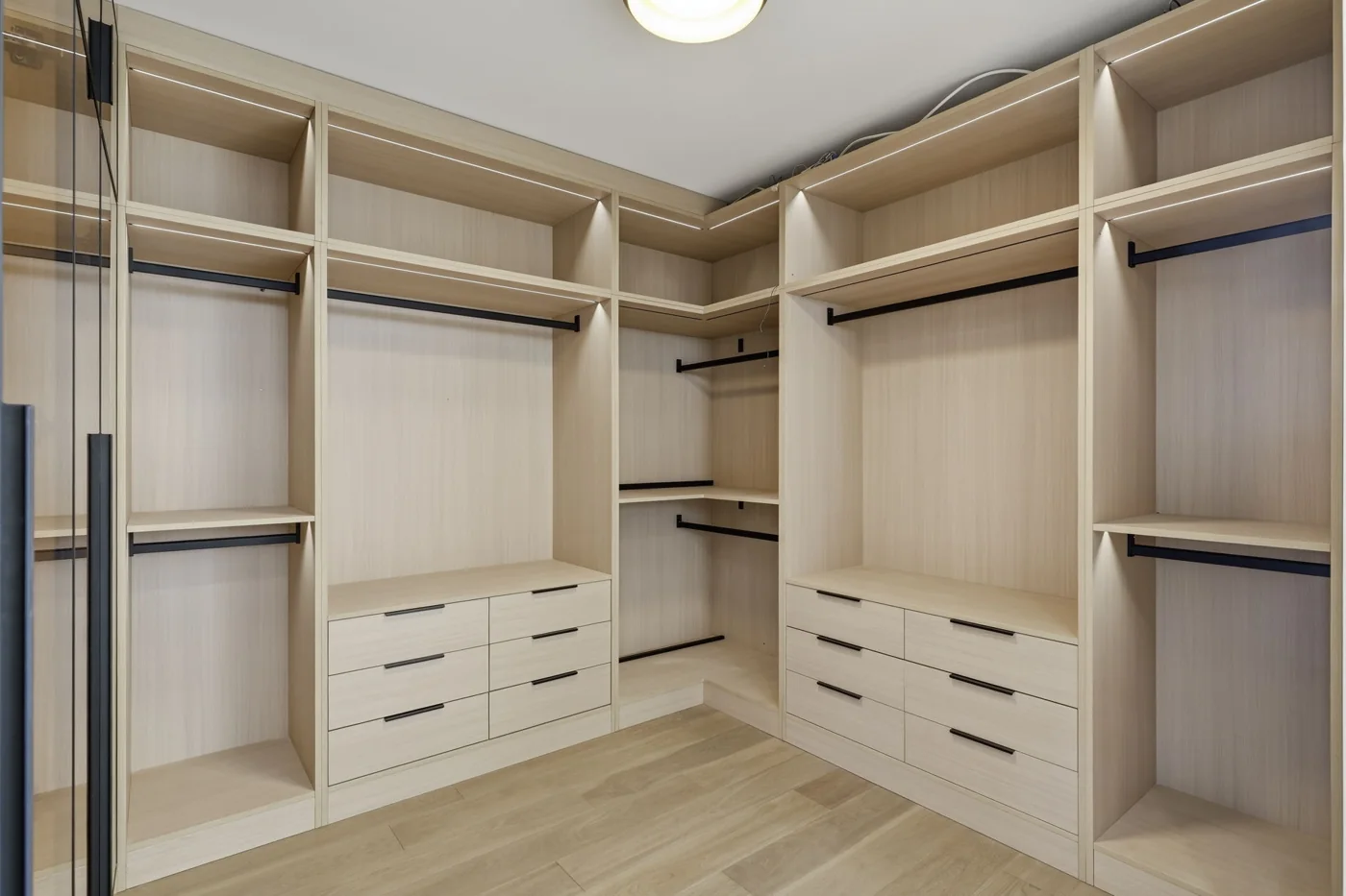Walk-in closet installed